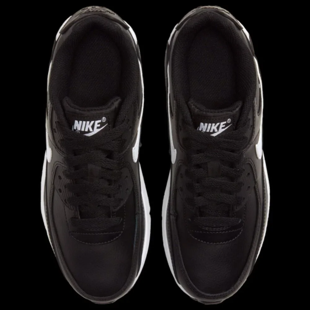 NWT Nike Kids' Grade School Air Max 90 Shoes - Picture 14 of 15